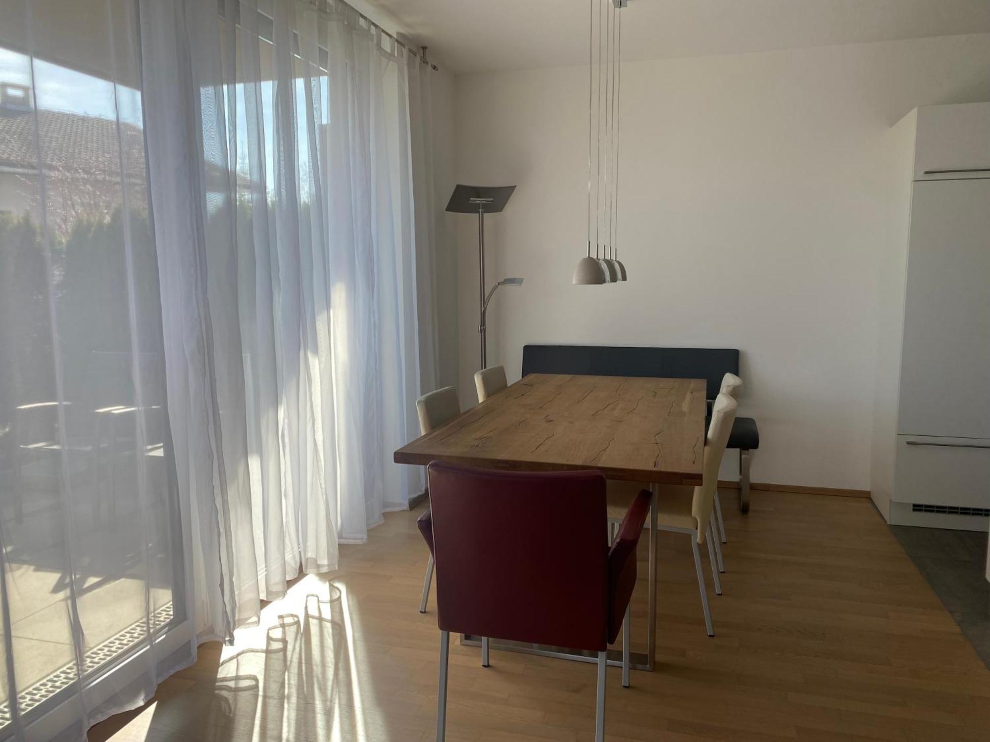 Burgblick Haus Fux-immo, 10min Zum Skifahren, 10 Min Zum See, Rundherum Wandern Und Radeln Apartment *