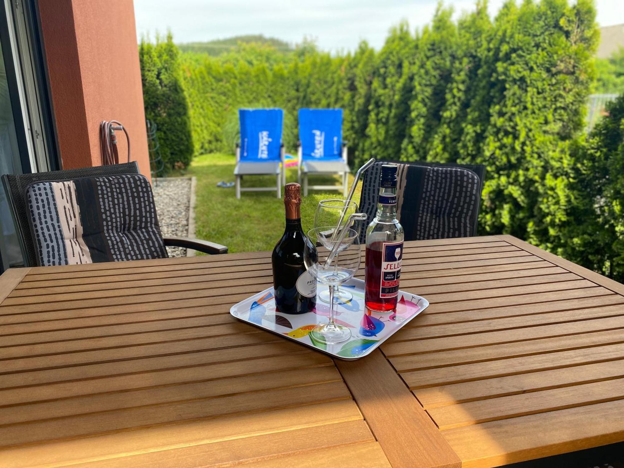 Burgblick Haus Fux-immo, 10min Zum Skifahren, 10 Min Zum See, Rundherum Wandern Und Radeln Apartment